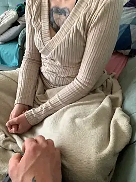 Snapshot of Natric24 chatting on February 28, 1:03 pm Natric24 online show from February 28, 1:03 pm