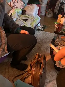 Snapshot of Natric24 chatting on December 20, 7:33 am Natric24 online show from December 20, 7:33 am