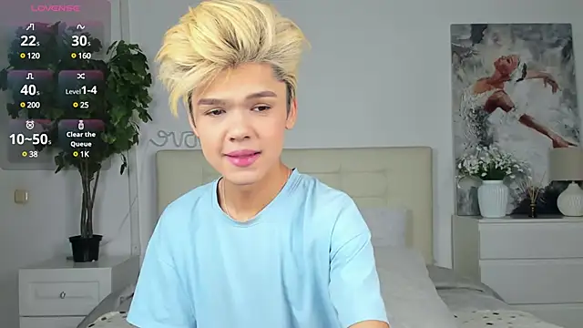 Snapshot of Felix_Rey chatting on March 16, 3:39 pm Felix Rey online show from March 16, 3:39 pm