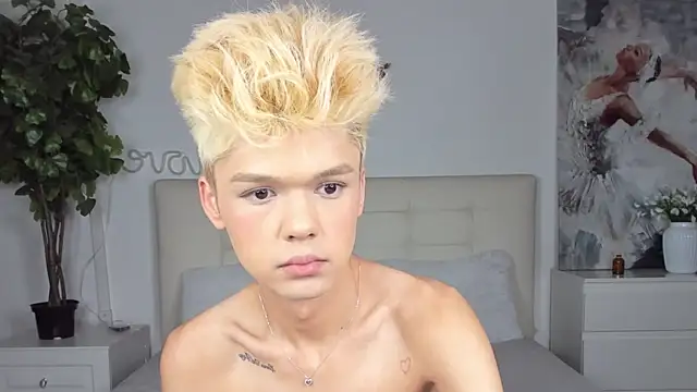 Snapshot of Felix_Rey chatting on November 30, 3:57 pm Felix Rey online show from November 30, 3:57 pm