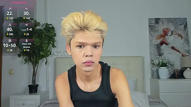 Snapshot of Felix_Rey chatting on March 9, 10:41 pm Felix Rey online show from March 9, 10:41 pm