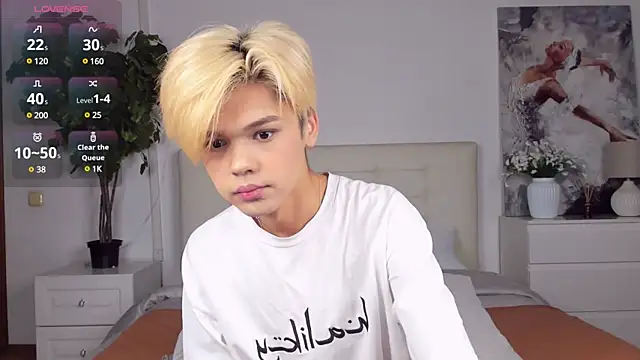 Snapshot of Felix_Rey chatting on March 19, 9:58 pm Felix Rey online show from March 19, 9:58 pm