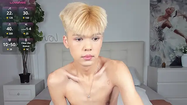 Snapshot of Felix_Rey chatting on November 13, 6:23 pm Felix Rey online show from November 13, 6:23 pm