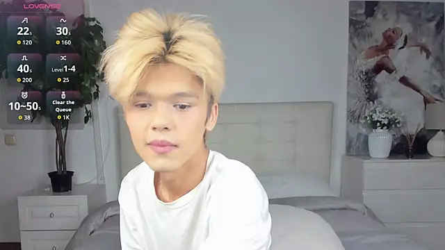 Snapshot of Felix_Rey chatting on September 13, 7:47 pm Felix Rey online show from September 13, 7:47 pm