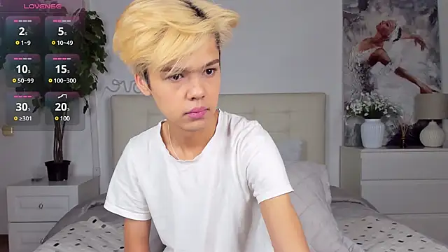 Snapshot of Felix_Rey chatting on March 20, 7:35 pm Felix Rey online show from March 20, 7:35 pm