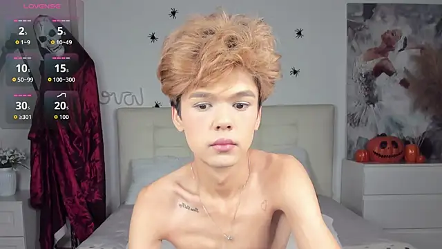 Snapshot of Felix_Rey chatting on October 23, 4:38 pm Felix Rey online show from October 23, 4:38 pm