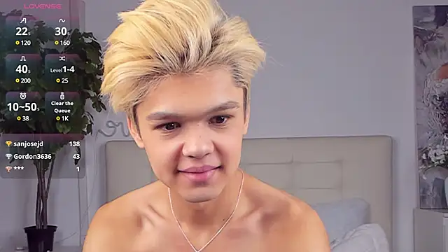 Snapshot of Felix_Rey chatting on March 4, 8:16 pm Felix Rey online show from March 4, 8:16 pm