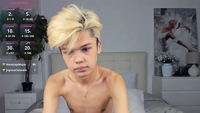 Snapshot of Felix_Rey chatting on March 20, 10:40 pm Felix Rey online show from March 20, 10:40 pm