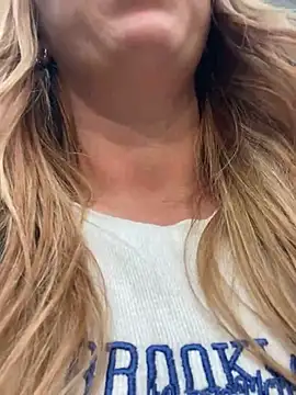 Sweet   Emily online show from January 17, 8:33 pm