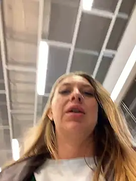 Sweet   Emily online show from January 14, 1:15 pm