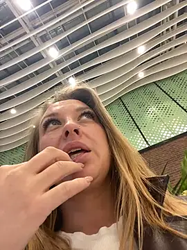 Sweet   Emily online show from December 18, 3:38 pm