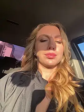 Sweet   Emily online show from October 7, 1:12 pm