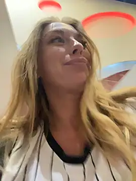 Sweet   Emily online show from November 9, 12:42 pm