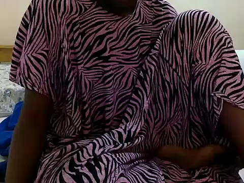 Snapshot of Sexy_megg chatting on March 10, 5:11 am Sexy megg online show from March 10, 5:11 am