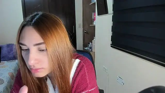 Amy Walker online show from February 26, 7:03 pm