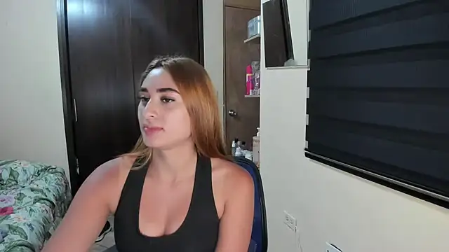 Amy Walker online show from April 7, 7:15 pm