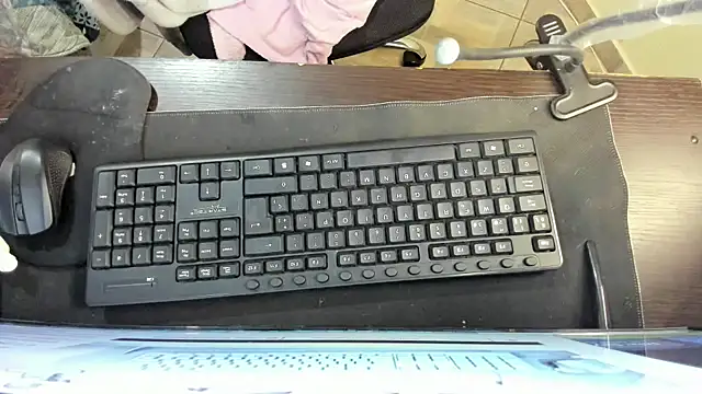 Amy Walker online show from March 25, 9:03 pm