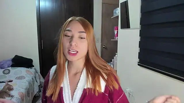 Amy Walker online show from March 4, 6:26 pm