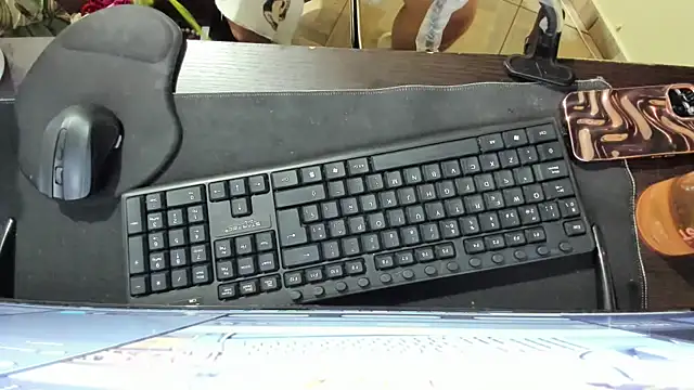 Amy Walker online show from April 6, 7:37 pm