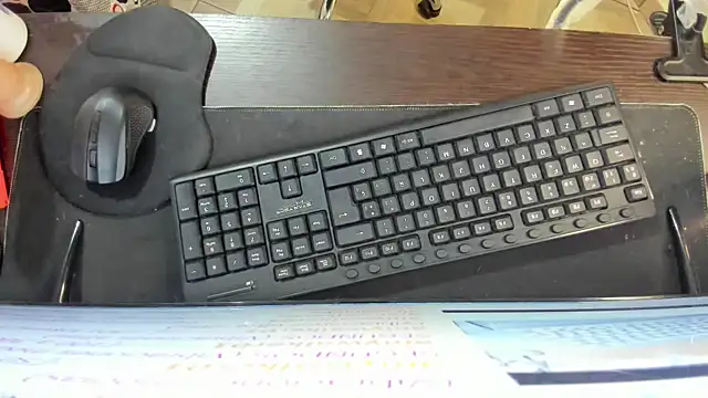 Amy Walker online show from January 15, 6:33 pm