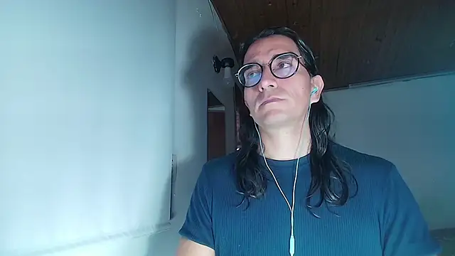 RustyGray online show from February 16, 6:06 pm