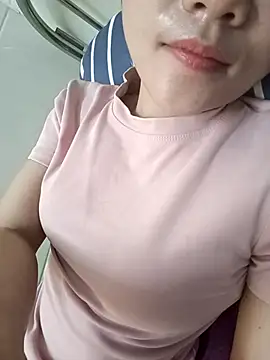 2 sex online show from April 13, 4:49 am