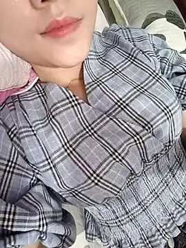 2 sex online show from April 10, 11:06 am