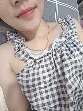 Snapshot of 2_sex chatting on May 17, 3:50 am 2 sex online show from May 17, 3:50 am