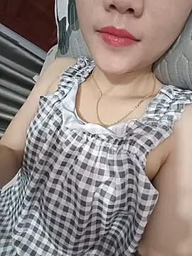 Snapshot of 2_sex chatting on June 5, 3:44 am 2 sex online show from June 5, 3:44 am