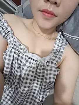 Snapshot of 2_sex chatting on June 24, 5:11 pm 2 sex online show from June 24, 5:11 pm