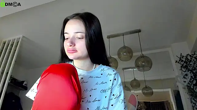 IreneVON online show from April 3, 3:35 am