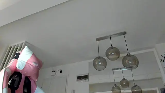 IreneVON online show from November 4, 4:38 am