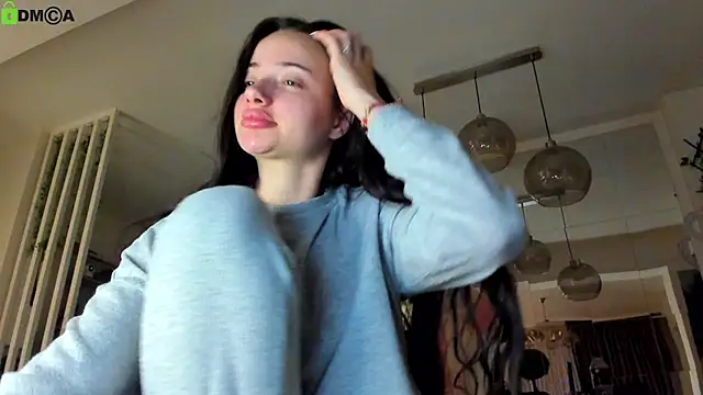 IreneVON online show from March 31, 3:30 am