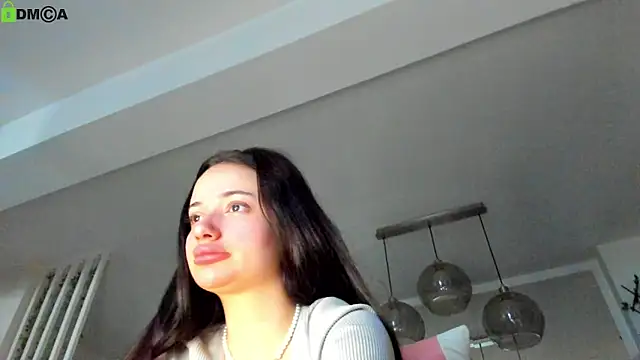 IreneVON online show from March 18, 4:59 am