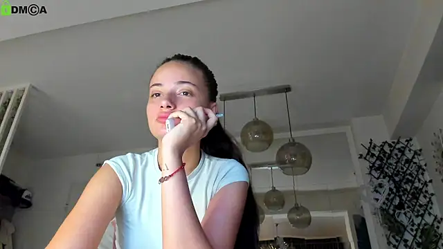 IreneVON online show from June 12, 3:26 am