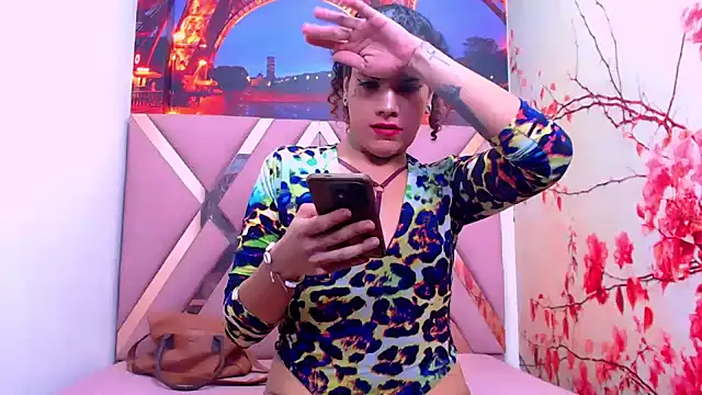 Snapshot of aleja_mistress_ chatting on January 29, 10:53 pm aleja mistress online show from January 29, 10:53 pm
