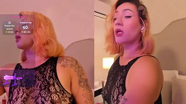 Snapshot of Emily_robertss chatting on September 25, 3:34 am Emily robertss online show from September 25, 3:34 am