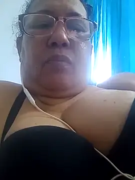 MilfPleasure online show from December 14, 10:04 pm