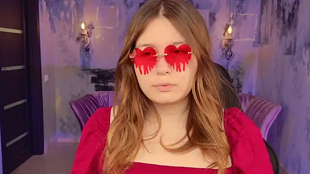 FioraMarmoris online show from October 9, 1:44 pm