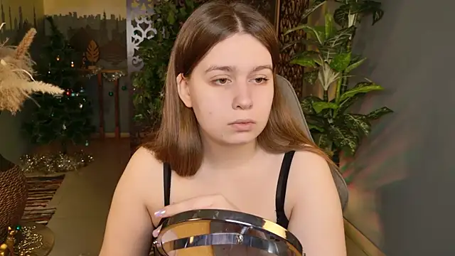 FioraMarmoris online show from January 8, 5:13 am