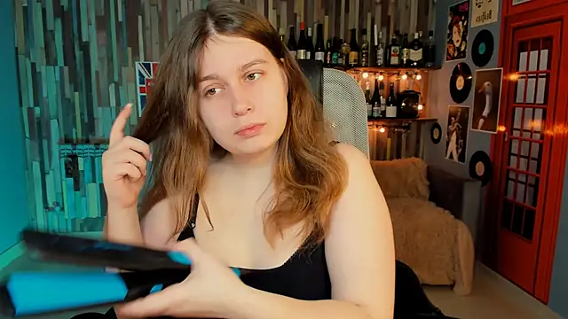 FioraMarmoris online show from January 17, 5:44 am