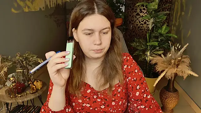 FioraMarmoris online show from December 22, 5:40 am