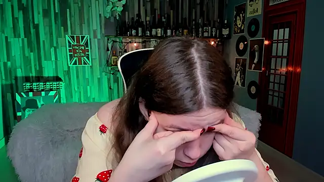 FioraMarmoris online show from March 28, 7:09 am