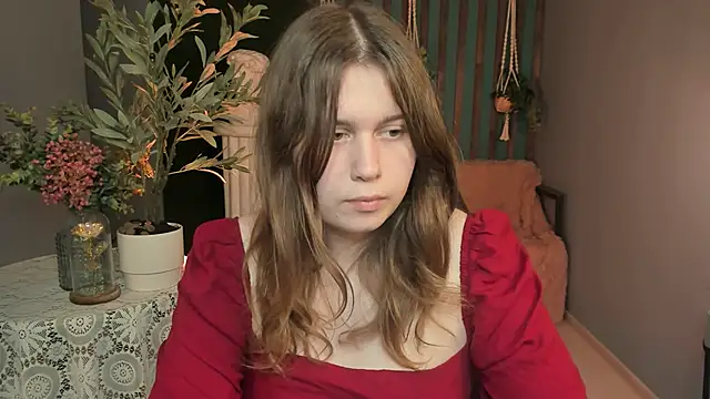 FioraMarmoris online show from December 4, 1:10 pm