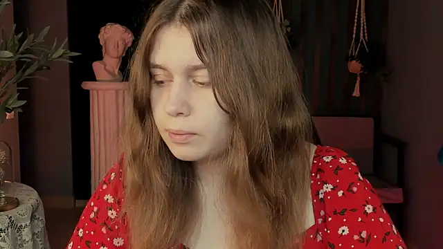 FioraMarmoris online show from November 4, 5:22 am