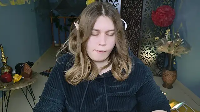 FioraMarmoris online show from March 15, 11:19 am