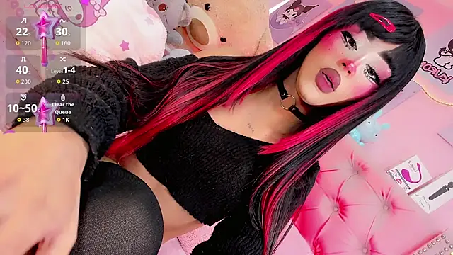 Cute Roxxy online show from April 16, 5:14 pm