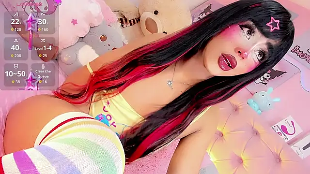 Cute Roxxy online show from May 10, 12:25 am