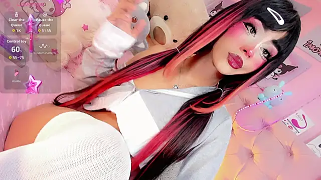 Snapshot of Cute_Roxxy chatting on February 10, 11:53 am Cute Roxxy online show from February 10, 11:53 am