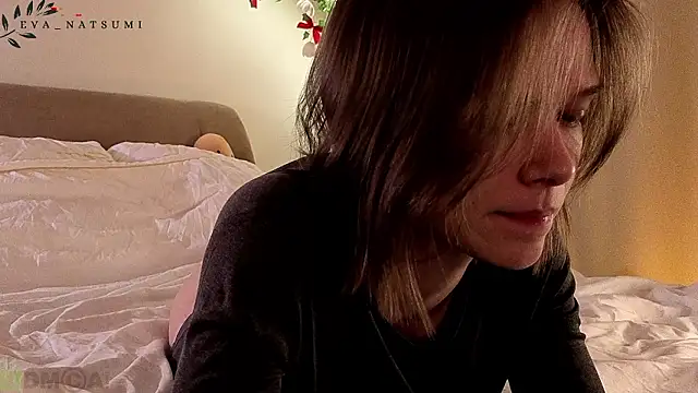 Eva Natsumi online show from March 4, 6:48 pm